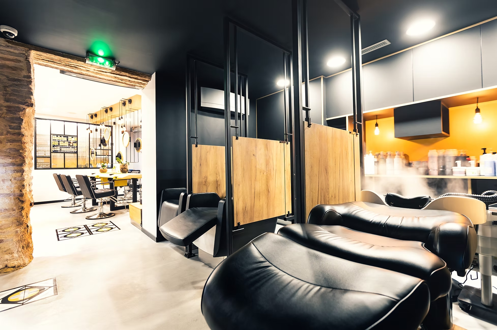 Salon EN APARTE 105 m²